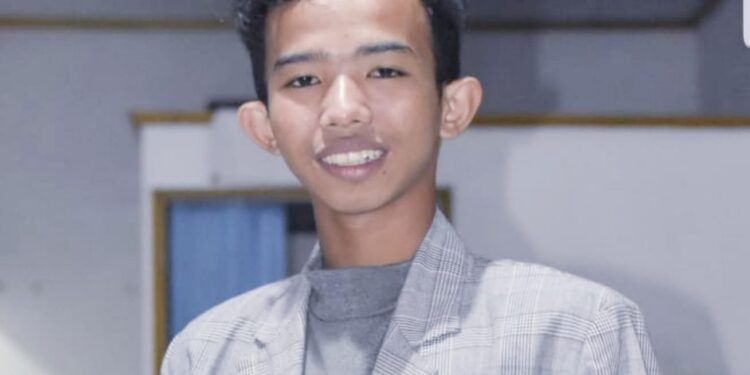 Berbagai Istilah dan Kemubaziran Kata dalam Kalimat