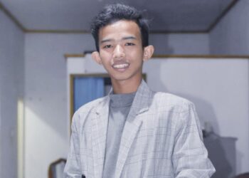 Penulisan Jenjang Akademik dalam Bahasa Indonesia