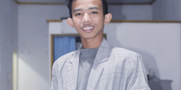 Penulisan Jenjang Akademik dalam Bahasa Indonesia