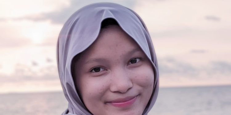 Gaya Bahasa Sarkasme terhadap Pemerintah dalam Cerpen “Negeri Pemuja Koruptor”