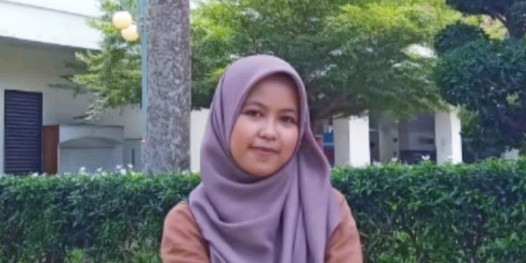 Puisi “Ibu” Chairil Anwar dan “Ibu Dehulu” Amir Hamzah: Analisis Stilistika