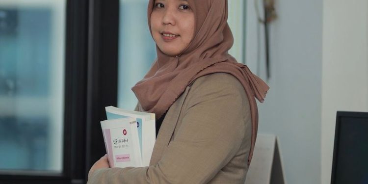 Berbagai Pilihan Kata untuk Kalimat Langsung dan Tidak Langsung