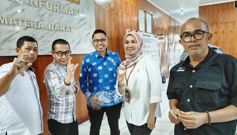 Komisioner KI Sumatera Barat perkuat sinergi dengan Perkumpulan Jurnalis Keterbukaan Informasi Publik (PJ-KIP) Sumbar (Foto: Ist)