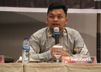 Koordiv Sosdiklih, Parmas dan SDM KPU Kota Padang, Randy Adi Tama. [foto : sci/yrp]