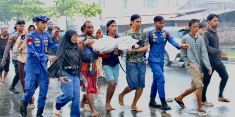 Diseret Ombak Pantai Padang, Bocah 6 Tahun Ditemukan Tak Bernyawa