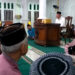 Jadi Imam Salat Subuh, Mahyeldi Didoakan Pimpin Sumbar Dua Periode