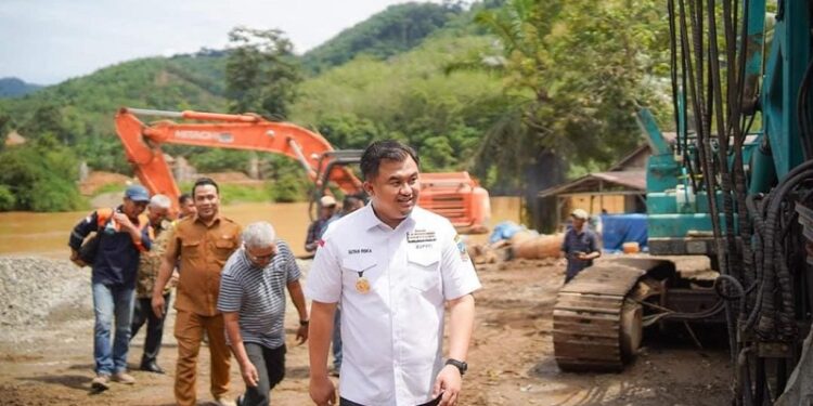 Pembangunan Jembatan Gantung Nagari Siguntur Dipastian Siap Akhir Tahun ini