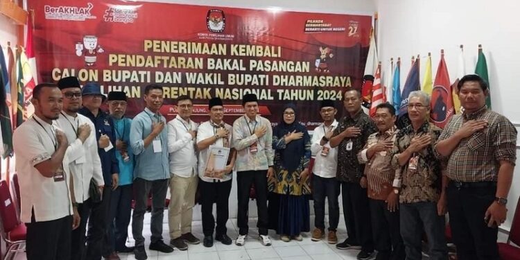 Sempat Ditolak, Adi Gunawan-Romi Siska Putra Siap ‘Bertarung” di Pilkada Dharmasraya