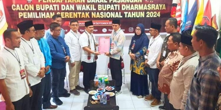 Pilkada Dharmasraya Batal Lawan Kotak Kosong, Adi Gunawan-Romi Siska Siap Hadapi Annisa Suci Ramadhani-Leli Arni