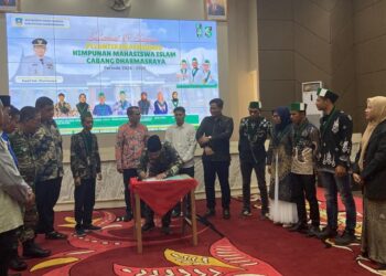 Pengurus Baru HMI Cabang Dharmasraya Resmi Dilantik