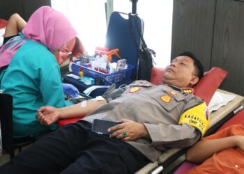 Ratusan Personel Polda Sumbar Donor Darah Serentak  2024