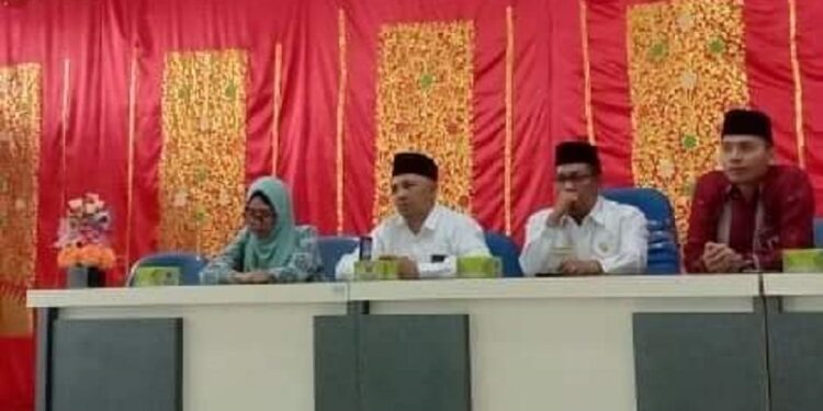 FKLPQ Dharmasraya dan Kemenag Jalin Kerja Sama Tingkatkan Akurasi Data EMIS 4.0