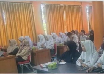 Guru BK Dharmasraya Dilatih Jadi Teman Curhat Siswa yang Alami Kekerasan