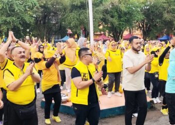 Senam Golkar Bersatu Dekatkan Diri dengan Masyarakat