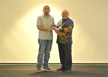 Gubernur Sumbar Audy Joinaldy Ajak ASN Teladani Sosok Hansastri