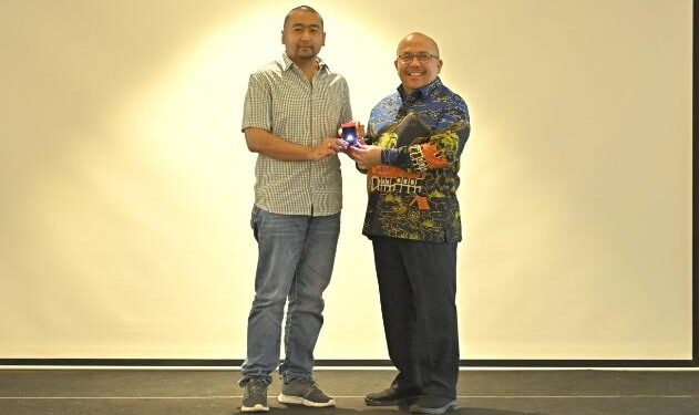 Gubernur Sumbar Audy Joinaldy Ajak ASN Teladani Sosok Hansastri