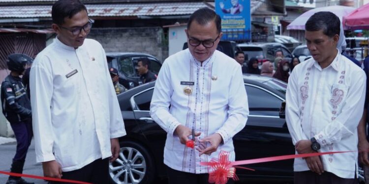 Gerbang Baru Kinantan Zoo Bukittinggi Diresmikan