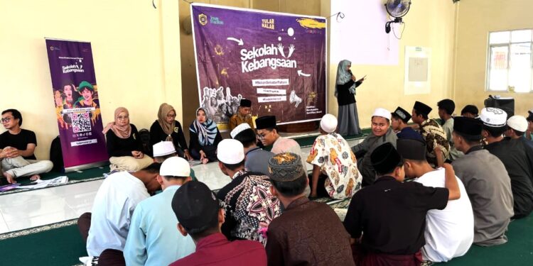 Tular Nalar Latih Generasi Muda Melek Teknologi dan Politik