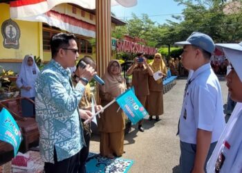 Sebanyak 210 siswa-siswi SMAN 2 Sungai Tarab dikukuhkan sebagai Duta Keterbukaan Informasi oleh KI Sumatera Barat (Foto: Ist)