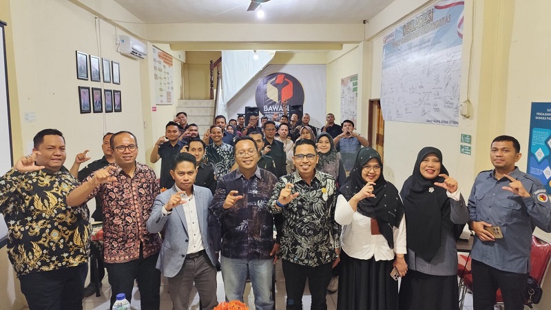 Bawaslu Sumbar targetkan Bawaslu Kabupaten dan Kota raih predikat informatif (Foto: Ist)