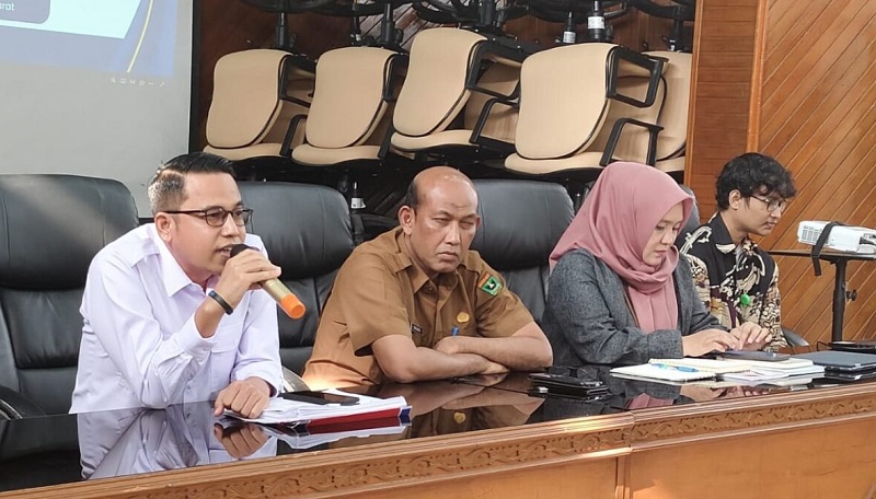 Komisioner Komisi Informasi (KI) Sumbar, Idham Fadhli (Foto: Ist)