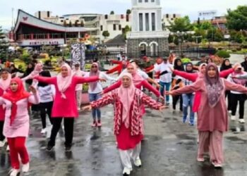 Peringatan Ultah ke-25, DWP Bukittinggi Gelar Senam Sehat