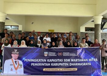 Nostalgia Kuliah dan Jiwa Sastra Menguar di Alahan Panjang