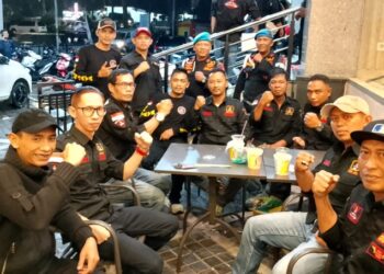 Grib Jaya Kawal Erman Safar-Heldo Aura Saat Debat Pilkada Bukittinggi