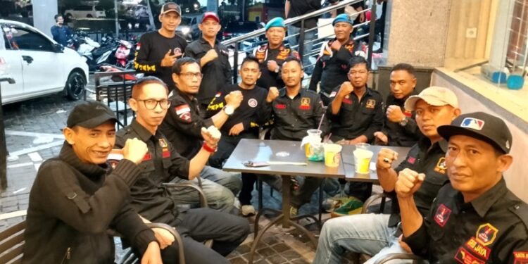 Grib Jaya Kawal Erman Safar-Heldo Aura Saat Debat Pilkada Bukittinggi