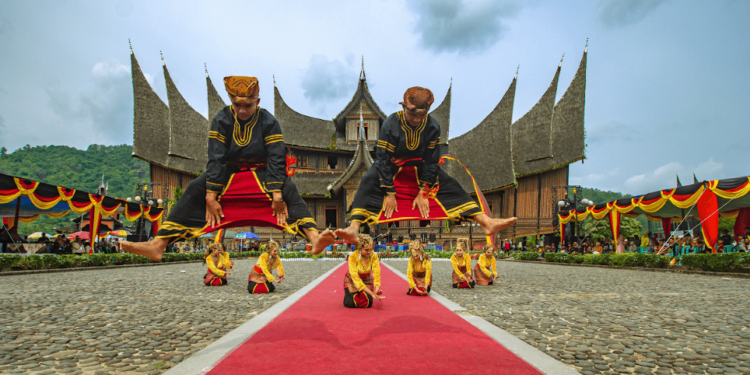 Jumlah Kunjungan Visit Beautiful West Sumatera Lampaui Target