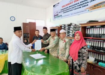 15 Mahasiswa Dharmasraya Terima Beasiswa Satu Keluarga Satu Sarjana 