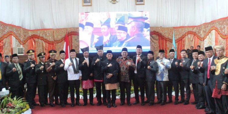 DPRD Gelar Rapat Paripurna Istimewa Peringati Hari Jadi ke-21 Pasaman Barat
