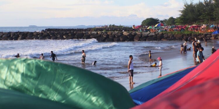 Kota Padang Dinobatkan sebagai Destinasi Wisata Terpopuler 2025