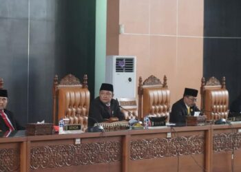 DPRD Dharmasraya Paripurna Pengumuman Pengusulan Penetapan Pasangan Cabup dan Wabup Terpilih