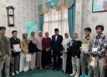 Mahasiswa Kedokteran UNP Terima Beasiswa dari MDNG