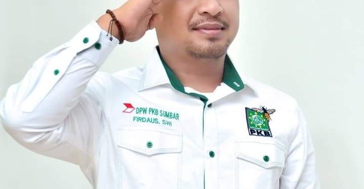 Anggota DPRD Sumbar, Firdaus. [foto : sci]