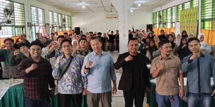 Firdaus Isi Agenda Reses dengan Agenda Pelatihan Literasi Digital