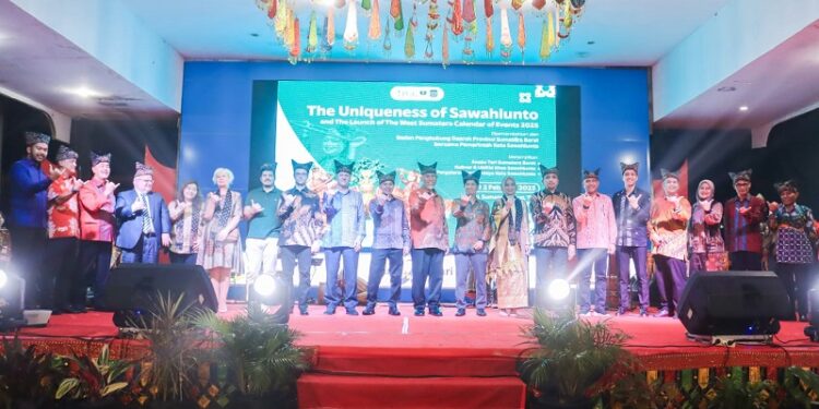 97 Iven Pariwisata akan Digelar, 20 Juta Wisatawan Ditargetkan Kunjungi Sumbar 2025