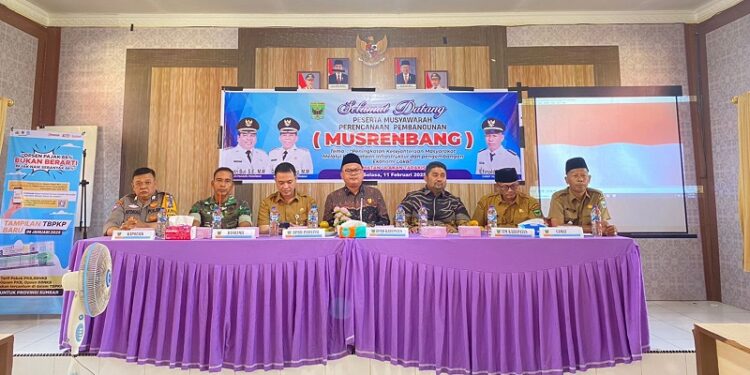 Anggota Dewan Kawal Musrenbang Tingkat Kecamatan Ulakan Tapakis