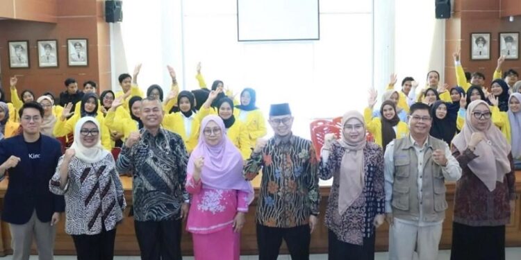 Wawako Bukittinggi Buka Kegiatan CareerHub Universitas Terbuka