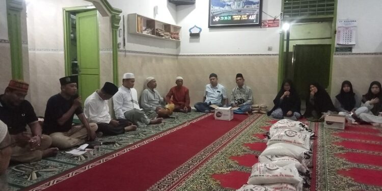 Pengurus Badan Keswadayaan Masyarakat (BKM) Musala At Taubah, Kelurahan Mutiara, Kecamatan Kota Kisaran Timur, Asahan (Foto: Ist)
