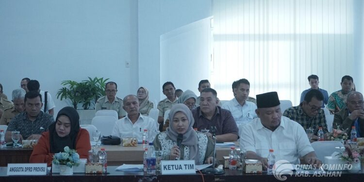 Banggar DPRD Provinsi Sumatera Utara Kunker di Kabupaten Asahan dalam rangka pembahasan realisasi DBH dan BKP Sumatera Utara Tahun Anggaran 2024, Senin (24/02/2025). (Foto: Ist)