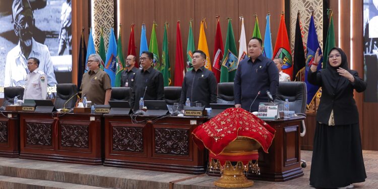 DPRD Sumbar Gelar Rapat Paripurna Penyampaian Jawaban Gubernur atas Ranperda SPBE