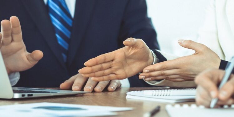 Hati – Hati, ASN dan Penyelenggara Negara yang Terima THR Bisa di Pidana Korupsi. [foto : ist]