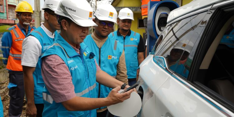 1.338 Petugas Siaga 24 Jam, PLN Sumbar Pastikan Keandalan Listrik Selama Libur Lebaran