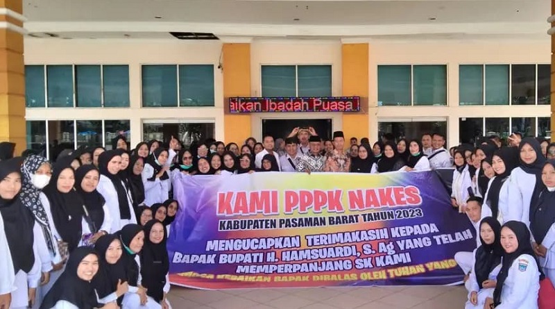 Ratusan PPPK di Pasbar menerima kabar gembira setelah, Jumat (28/2) (Foto: Ist)