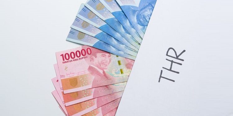 Agar Tidak Bikin Kantong Bolong Saat Bagi-Bagi THR untuk Sanak Famili