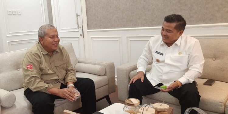 Bupati Agam Temui Pejabat Kementan, Bahas Soal Pupuk