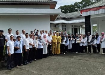 Ketua DPRD Pasaman Barat Gelar Halalbihalal di Rumah Dinas