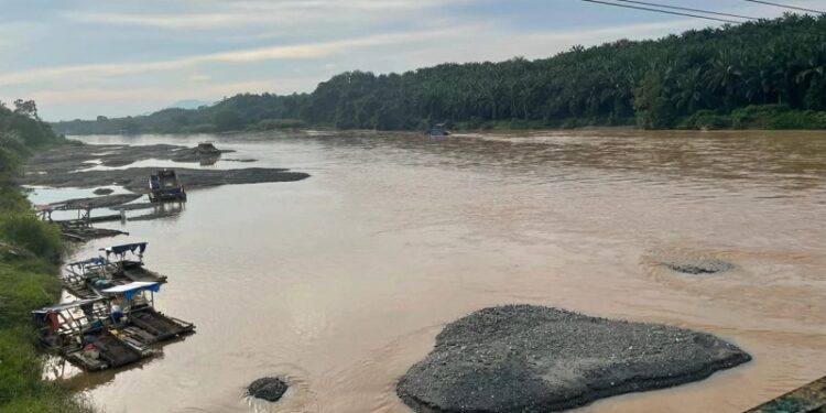 Masyarakat Minta Polisi Sanksi Tegas Pelaku Tambang Emas Ilegal di Nagari Sitiung